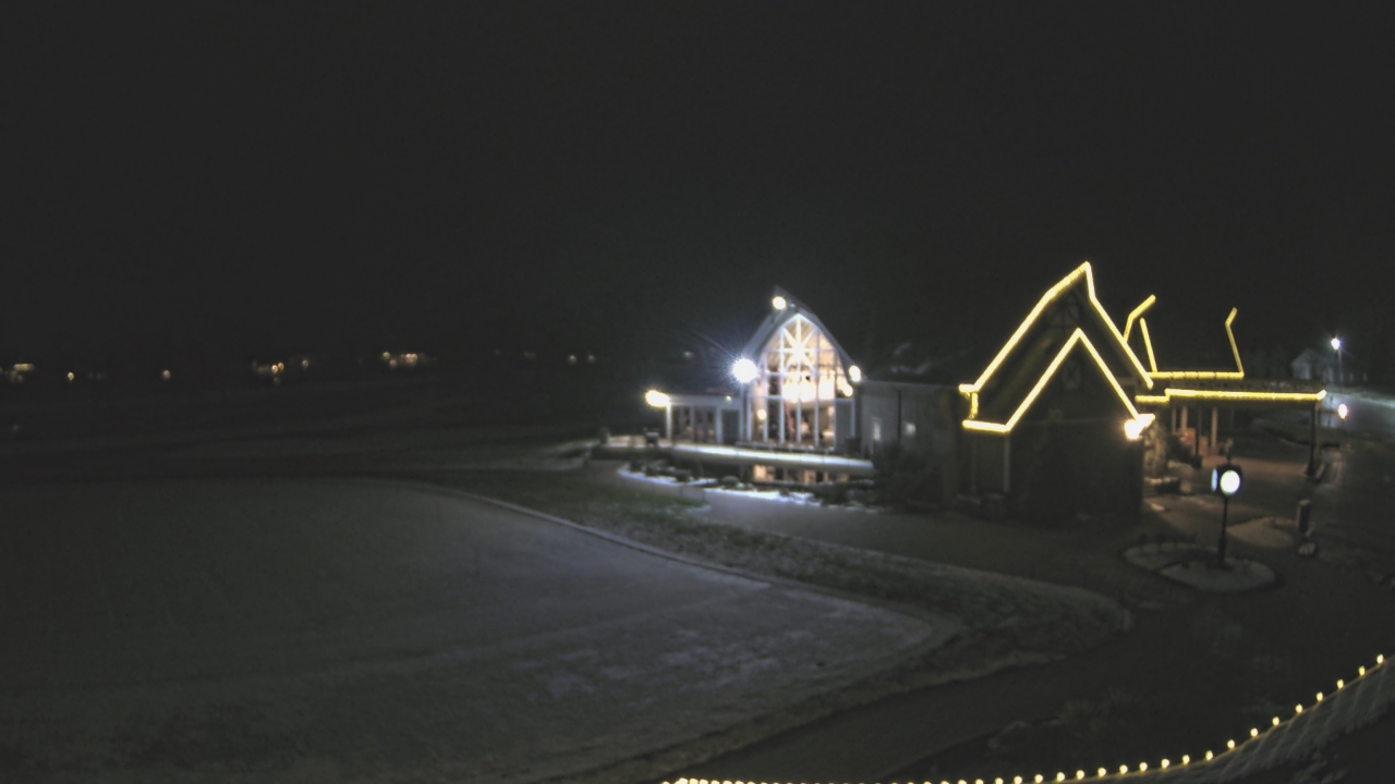 Thumbnail for current weather camera view from Coldstream Country Club in Cincinnati, Ohio