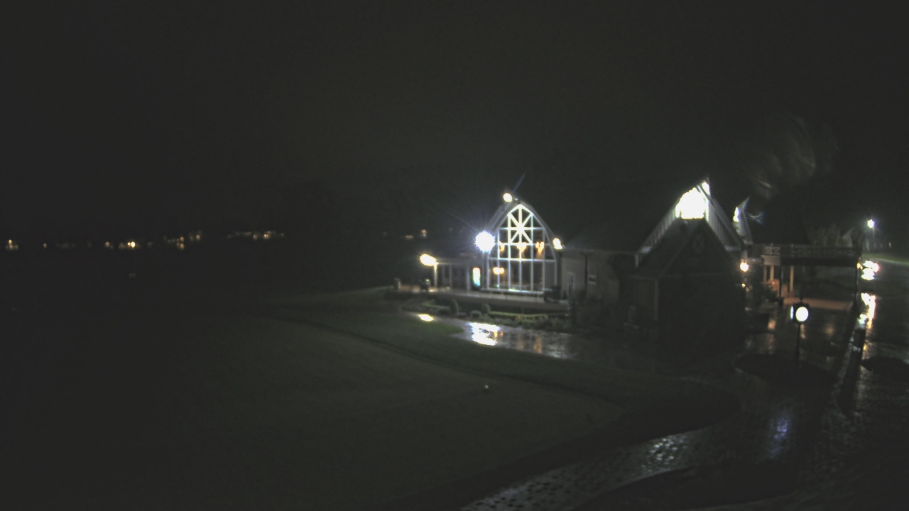 Thumbnail for current weather camera view from Coldstream Country Club in Cincinnati, Ohio
