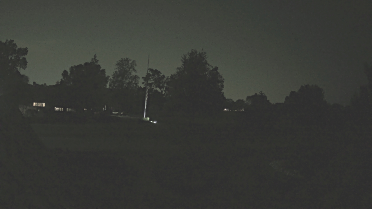 Thumbnail for current weather camera view from Country Club of Detroit in Grosse Pointe Farms, Michigan