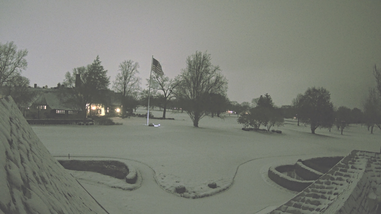 Thumbnail for current weather camera view from Country Club of Detroit in Grosse Pointe Farms, Michigan
