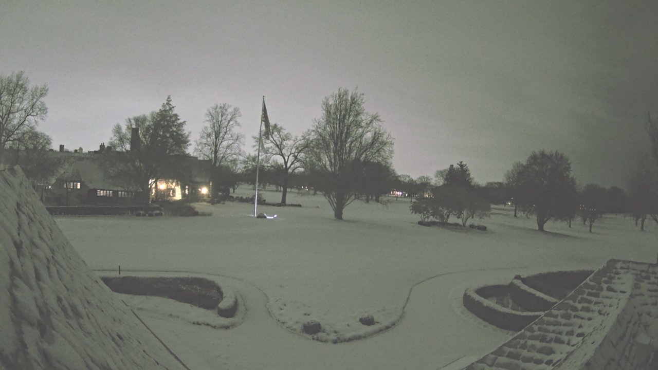 Thumbnail for current weather camera view from Country Club of Detroit in Grosse Pointe Farms, Michigan