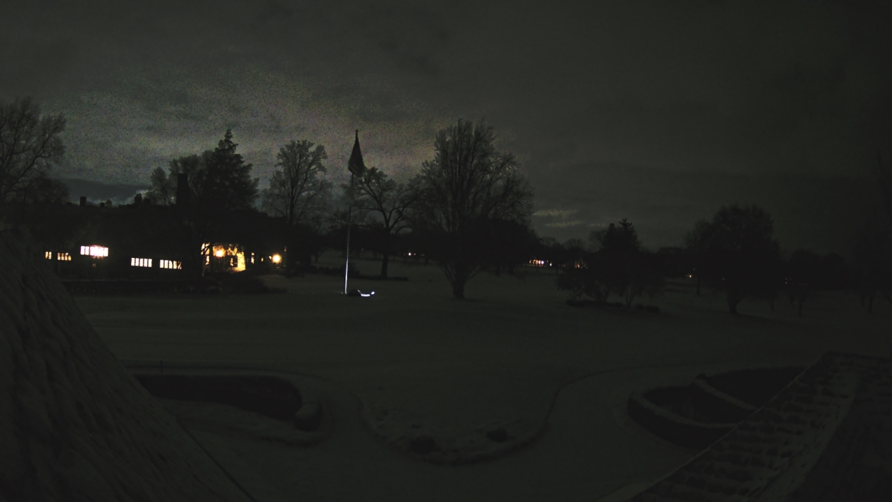 Thumbnail for current weather camera view from Country Club of Detroit in Grosse Pointe Farms, Michigan