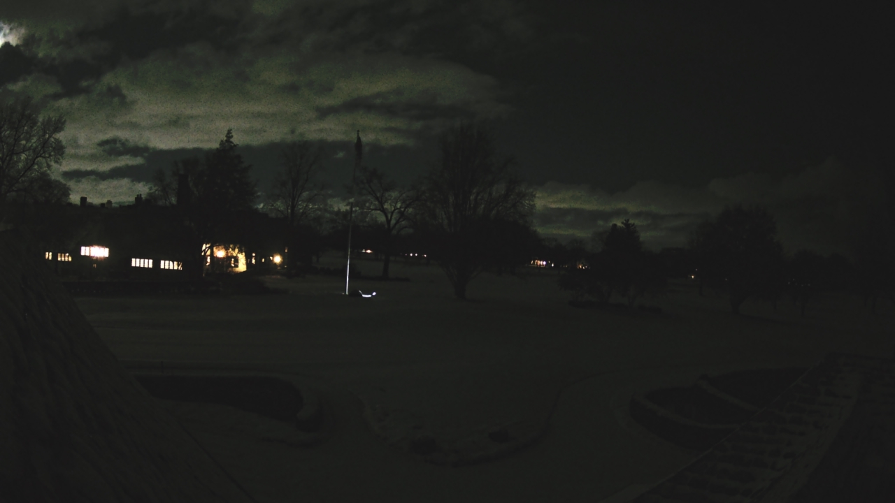 Thumbnail for current weather camera view from Country Club of Detroit in Grosse Pointe Farms, Michigan
