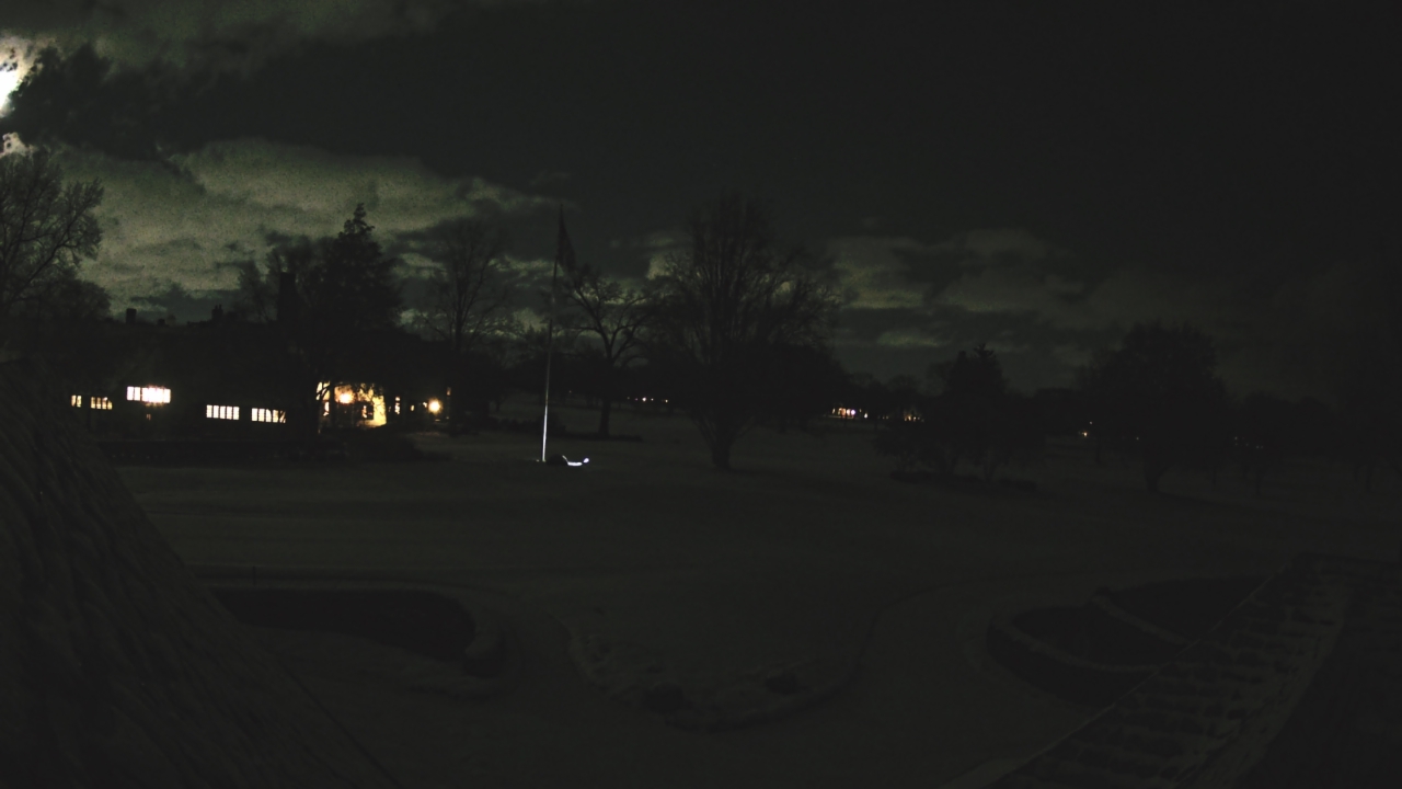 Thumbnail for current weather camera view from Country Club of Detroit in Grosse Pointe Farms, Michigan