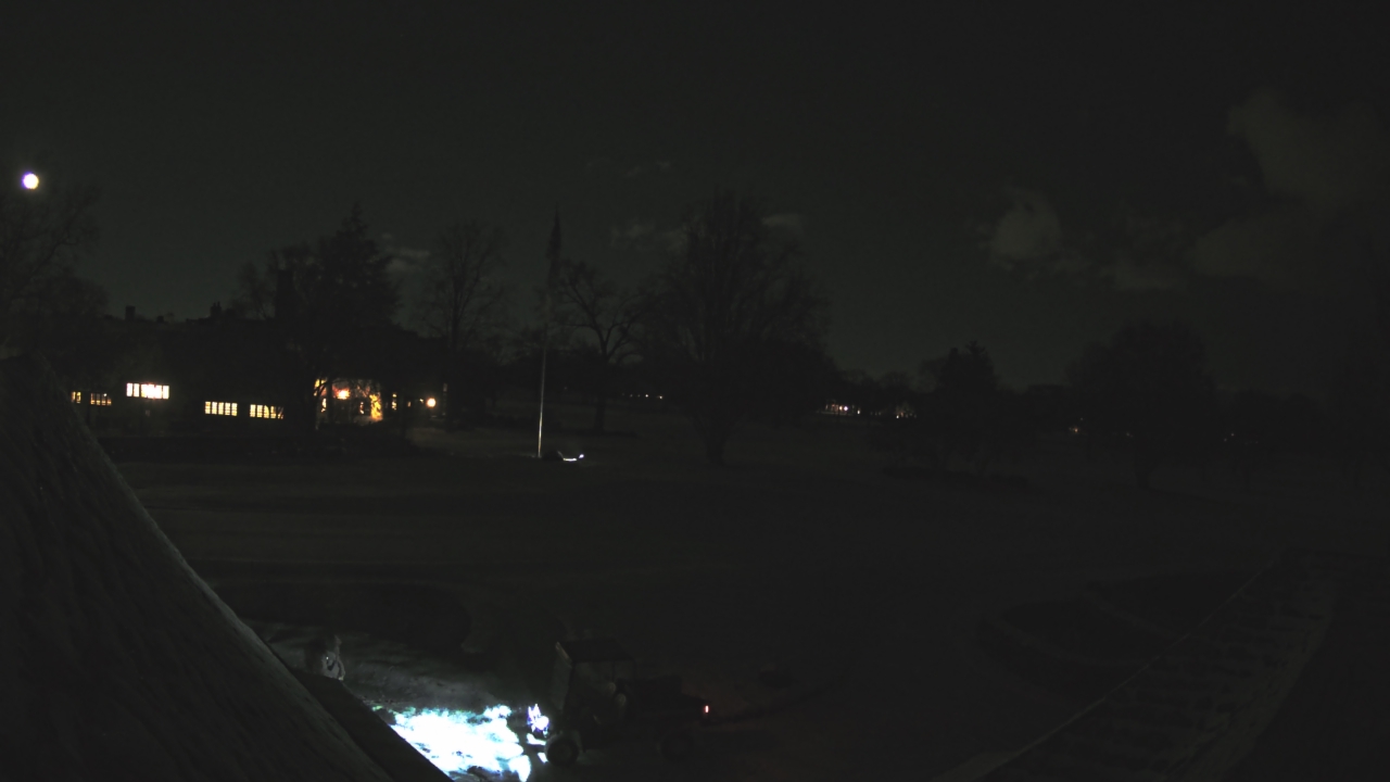 Thumbnail for current weather camera view from Country Club of Detroit in Grosse Pointe Farms, Michigan