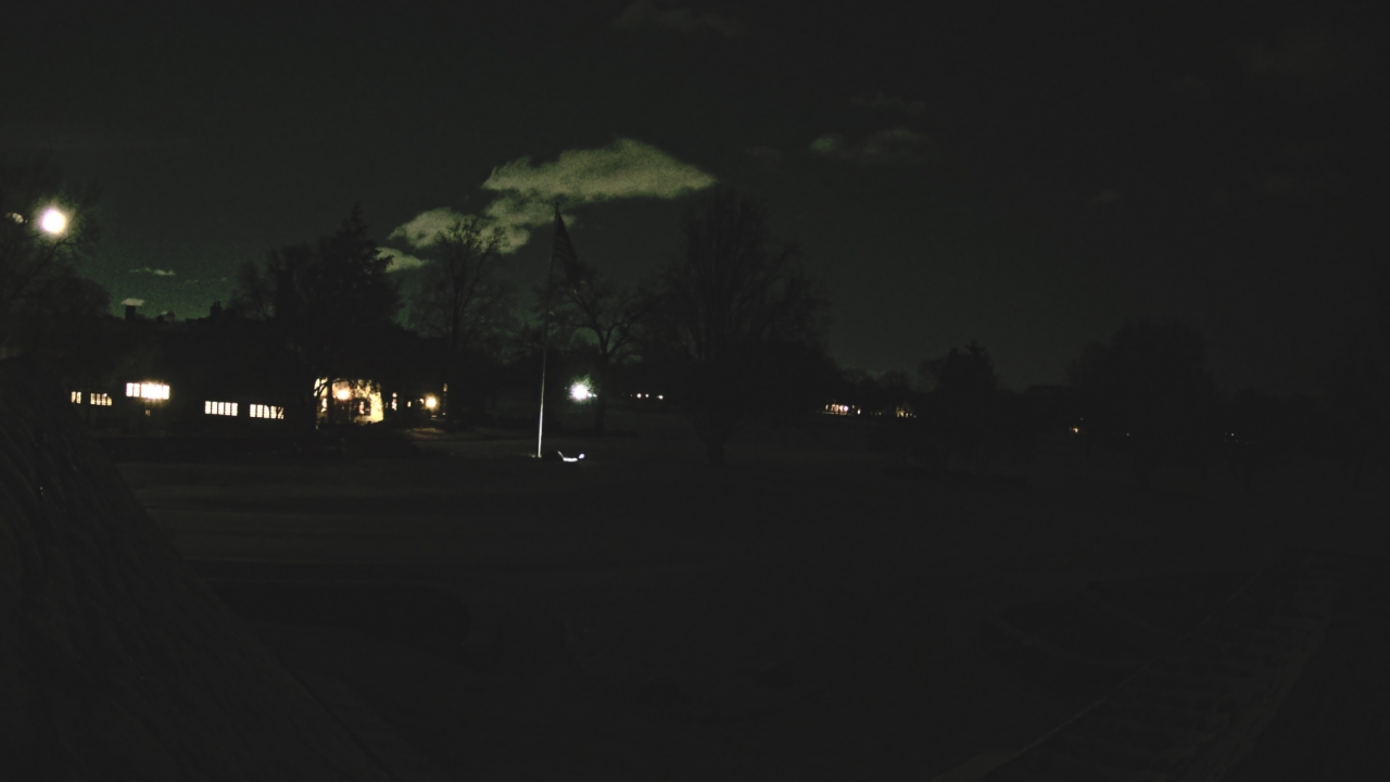 Thumbnail for current weather camera view from Country Club of Detroit in Grosse Pointe Farms, Michigan