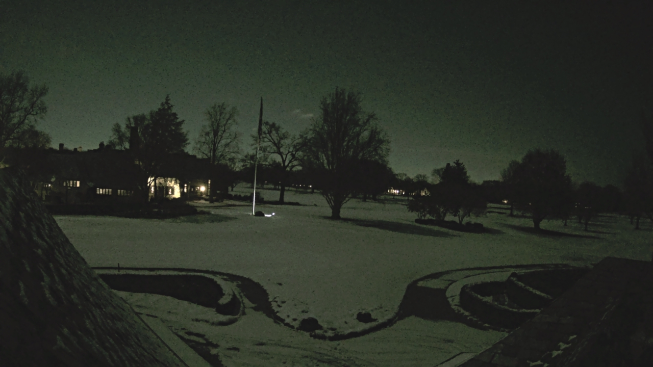 Thumbnail for current weather camera view from Country Club of Detroit in Grosse Pointe Farms, Michigan