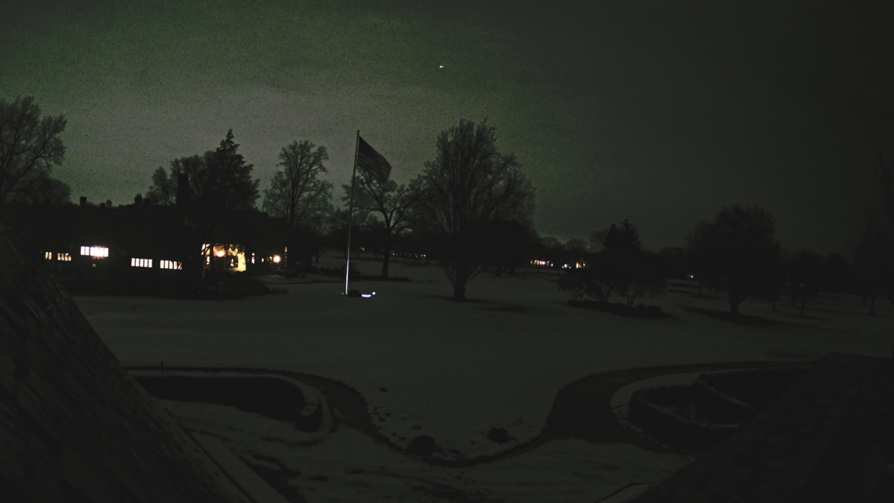 Thumbnail for current weather camera view from Country Club of Detroit in Grosse Pointe Farms, Michigan
