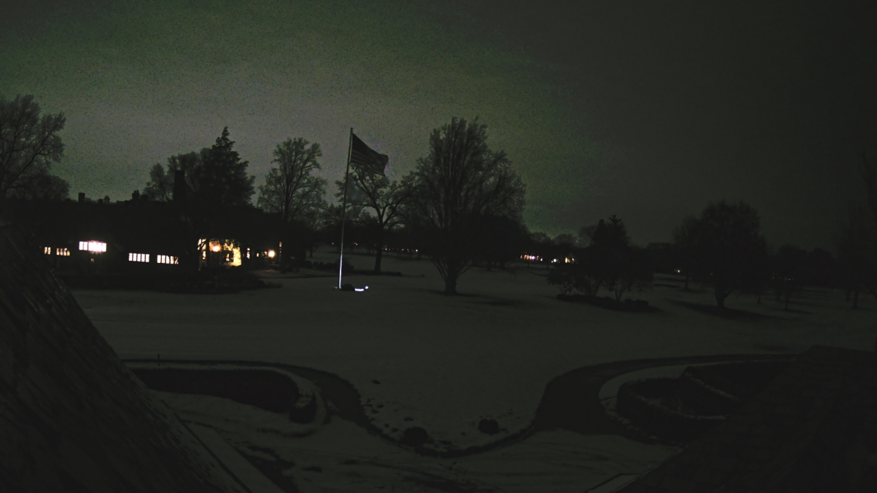 Thumbnail for current weather camera view from Country Club of Detroit in Grosse Pointe Farms, Michigan
