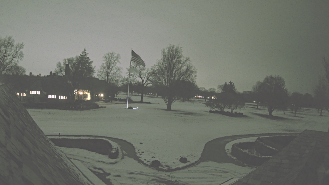 Thumbnail for current weather camera view from Country Club of Detroit in Grosse Pointe Farms, Michigan