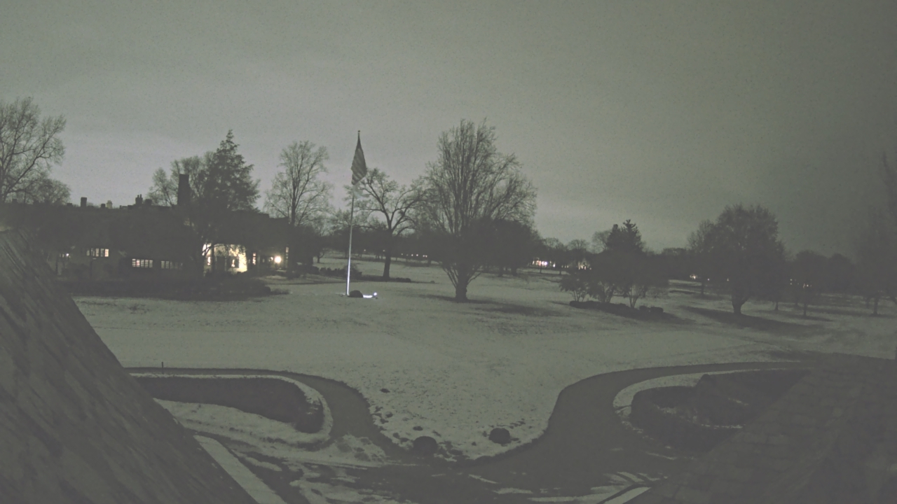 Thumbnail for current weather camera view from Country Club of Detroit in Grosse Pointe Farms, Michigan