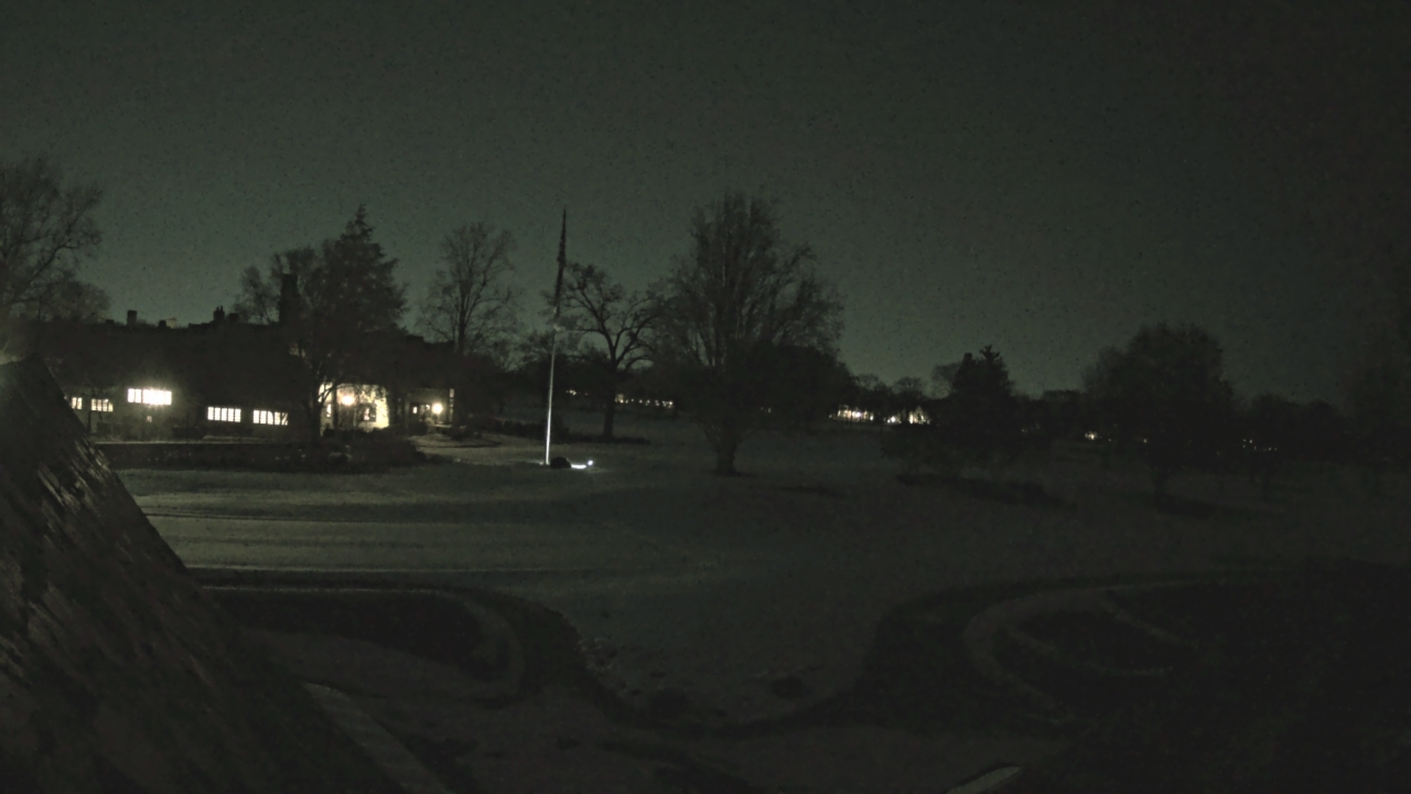 Thumbnail for current weather camera view from Country Club of Detroit in Grosse Pointe Farms, Michigan
