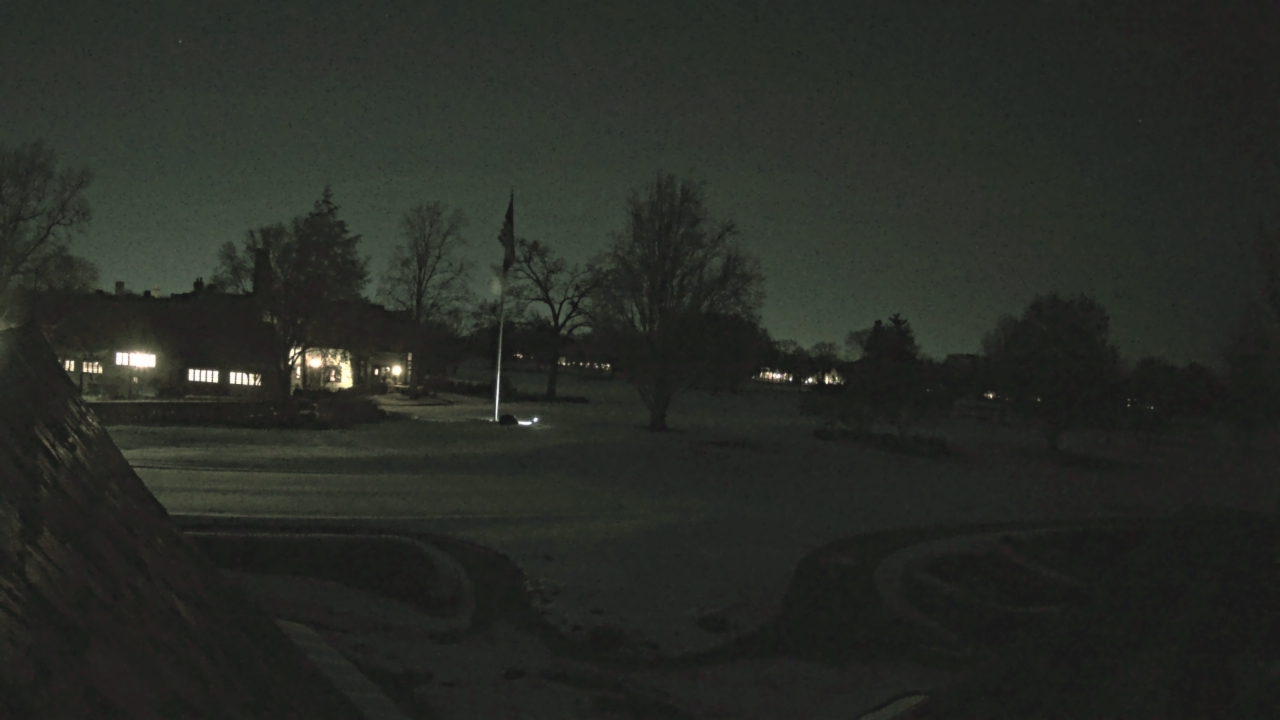 Thumbnail for current weather camera view from Country Club of Detroit in Grosse Pointe Farms, Michigan