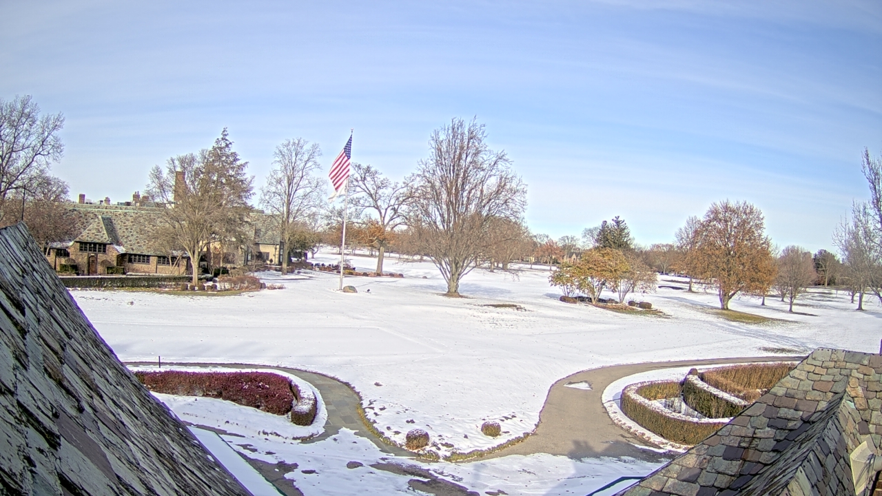 Thumbnail for current weather camera view from Country Club of Detroit in Grosse Pointe Farms, Michigan
