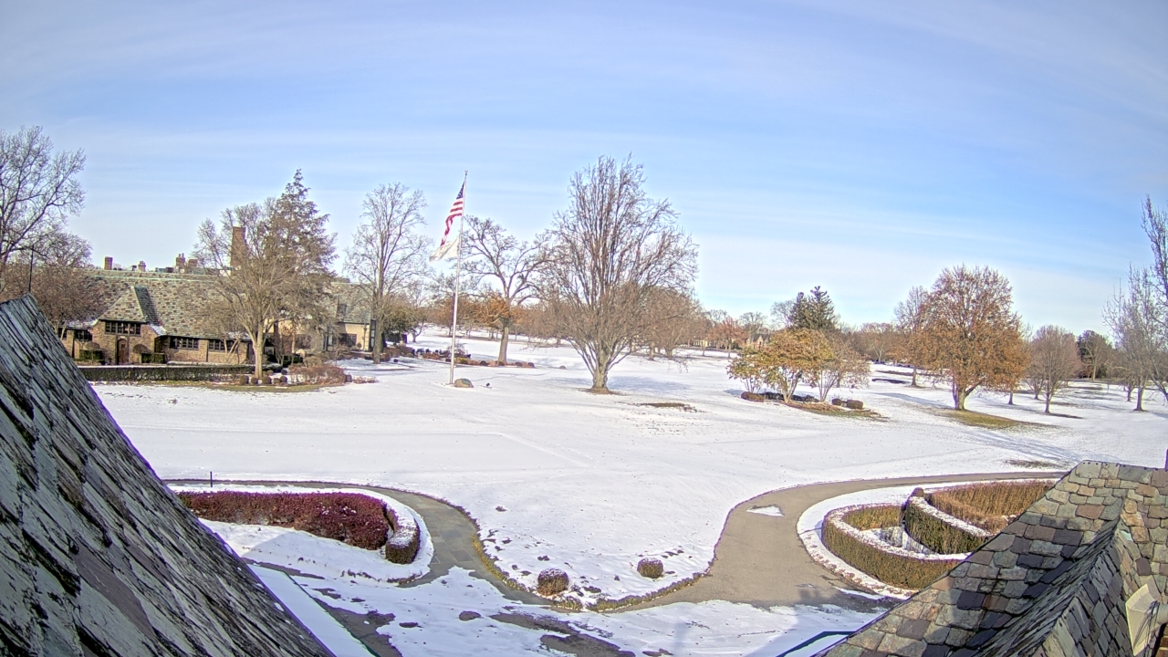 Thumbnail for current weather camera view from Country Club of Detroit in Grosse Pointe Farms, Michigan
