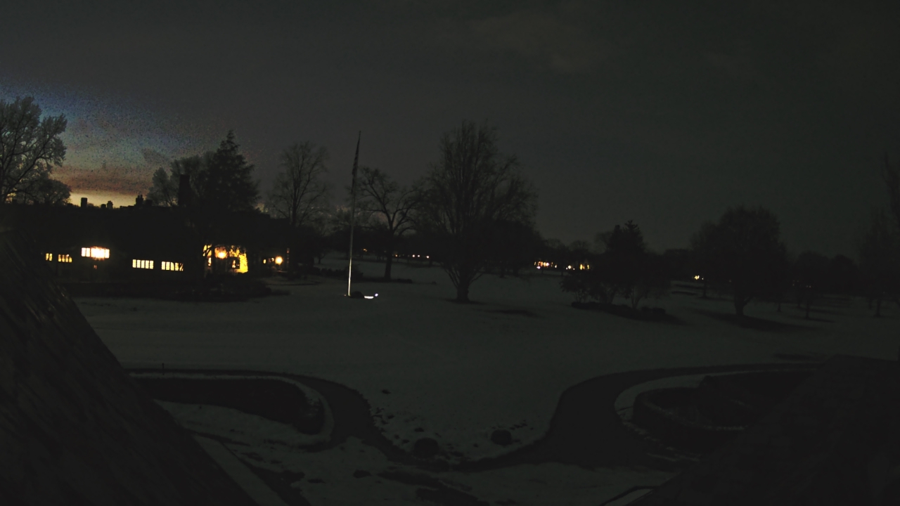 Thumbnail for current weather camera view from Country Club of Detroit in Grosse Pointe Farms, Michigan