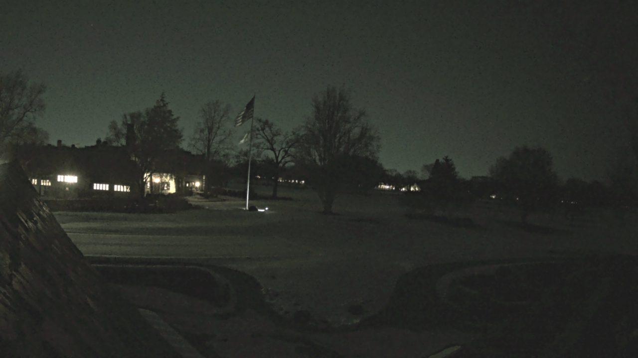 Thumbnail for current weather camera view from Country Club of Detroit in Grosse Pointe Farms, Michigan