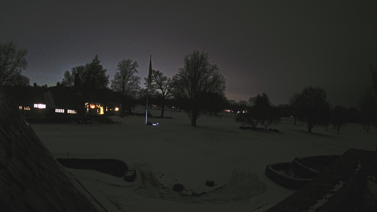 Thumbnail for current weather camera view from Country Club of Detroit in Grosse Pointe Farms, Michigan