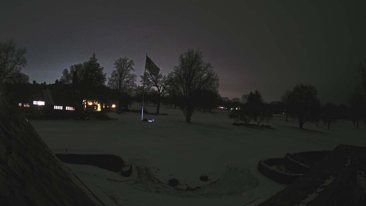 Thumbnail for current weather camera view from Country Club of Detroit in Grosse Pointe Farms, Michigan