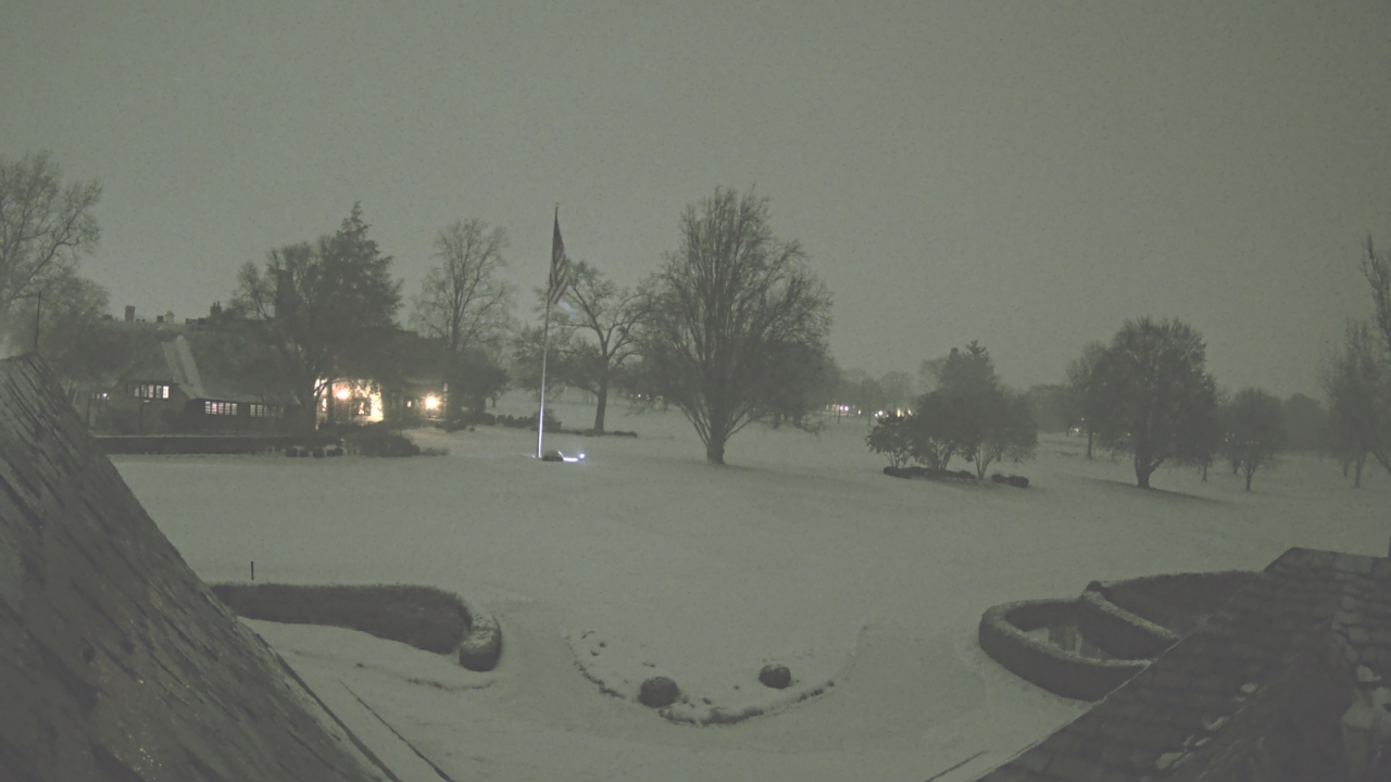 Thumbnail for current weather camera view from Country Club of Detroit in Grosse Pointe Farms, Michigan