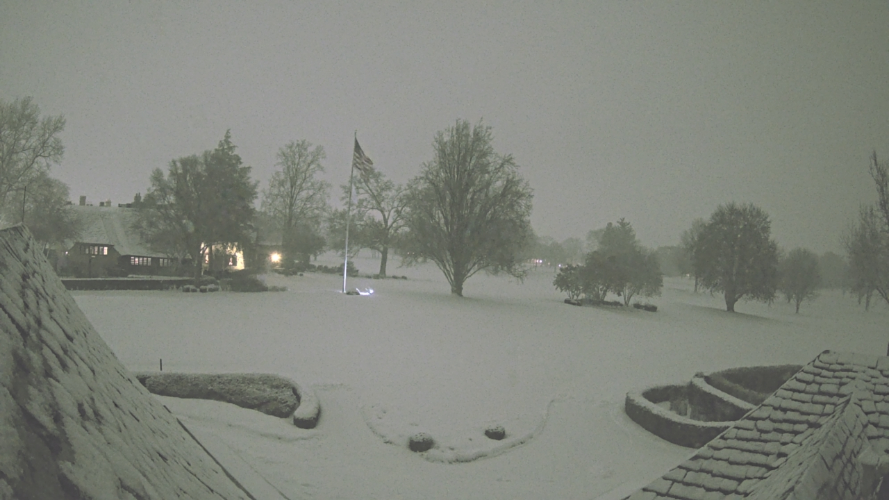 Thumbnail for current weather camera view from Country Club of Detroit in Grosse Pointe Farms, Michigan