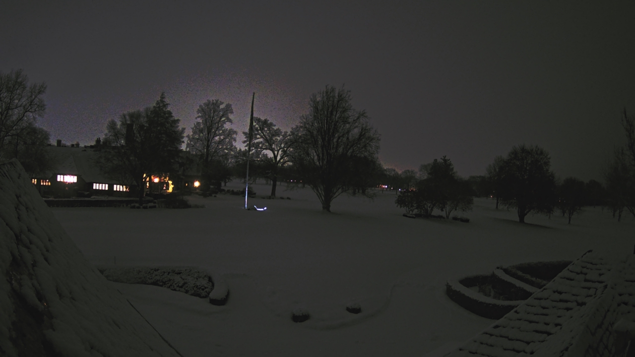 Thumbnail for current weather camera view from Country Club of Detroit in Grosse Pointe Farms, Michigan