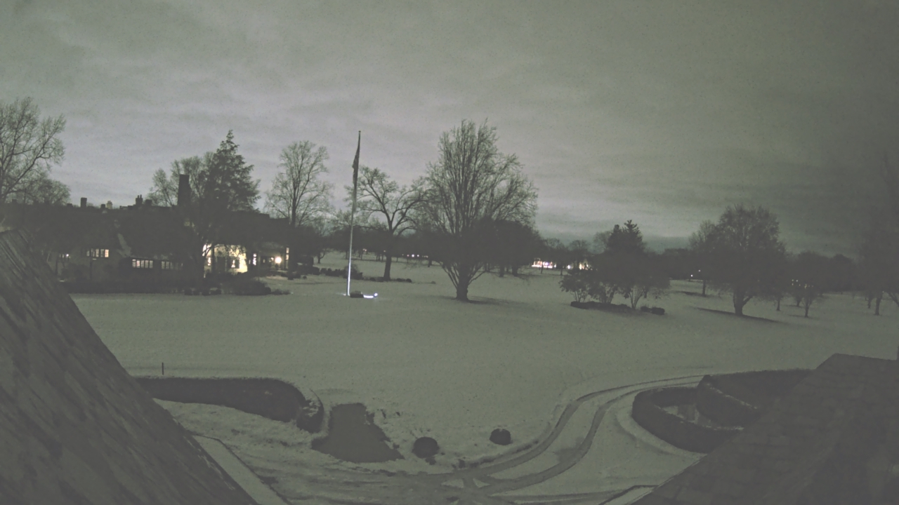 Thumbnail for current weather camera view from Country Club of Detroit in Grosse Pointe Farms, Michigan