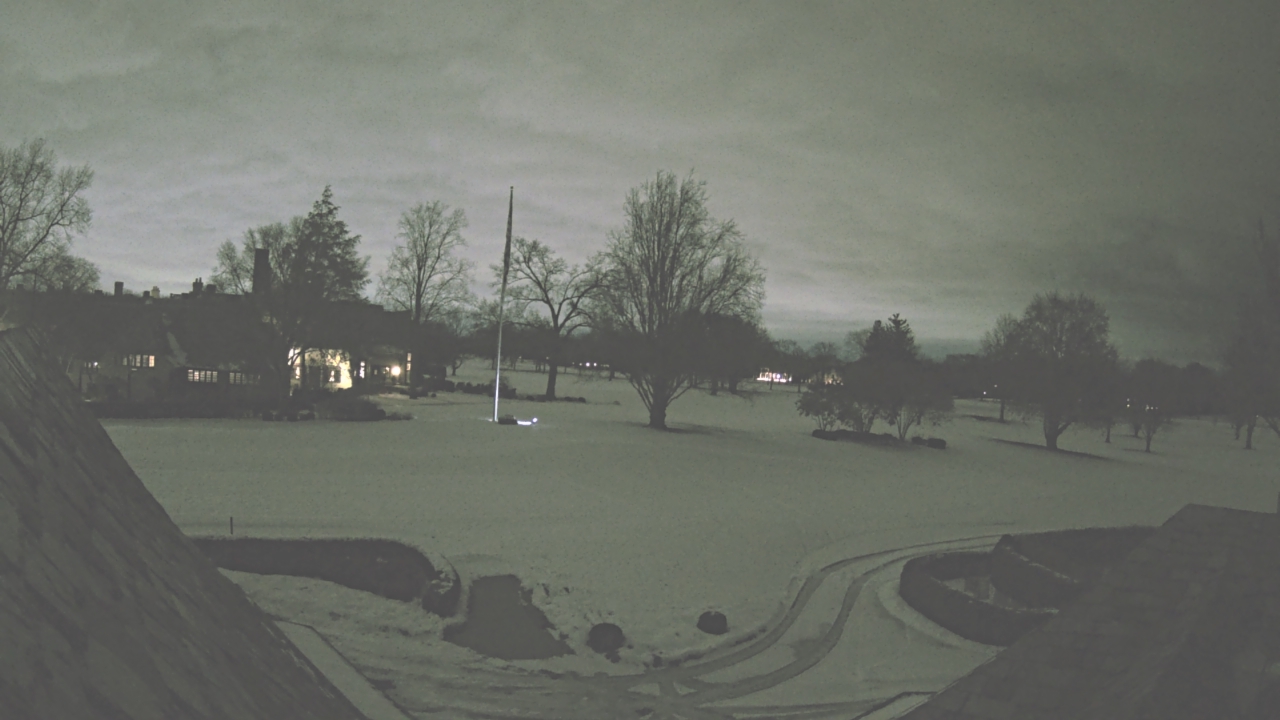 Thumbnail for current weather camera view from Country Club of Detroit in Grosse Pointe Farms, Michigan