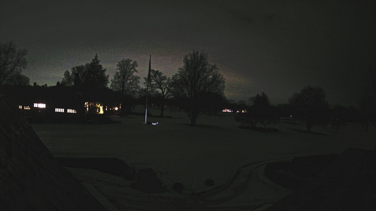Thumbnail for current weather camera view from Country Club of Detroit in Grosse Pointe Farms, Michigan