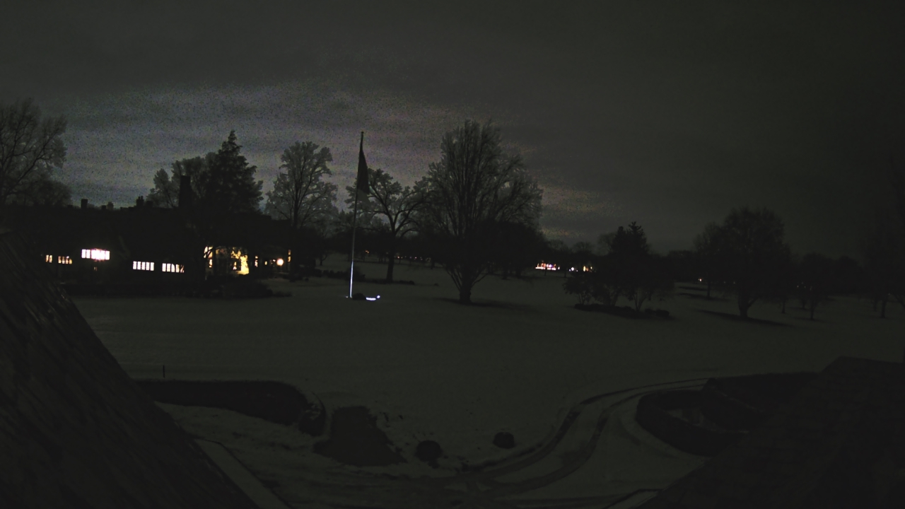 Thumbnail for current weather camera view from Country Club of Detroit in Grosse Pointe Farms, Michigan