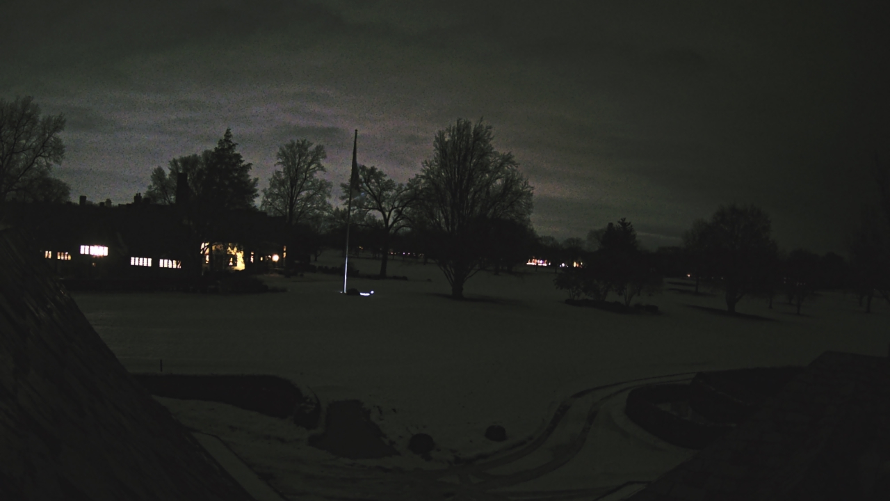 Thumbnail for current weather camera view from Country Club of Detroit in Grosse Pointe Farms, Michigan