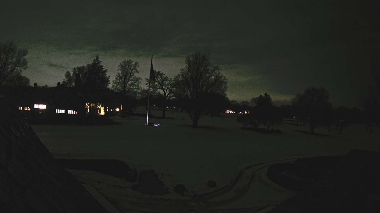 Thumbnail for current weather camera view from Country Club of Detroit in Grosse Pointe Farms, Michigan