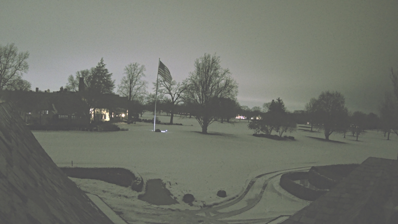 Thumbnail for current weather camera view from Country Club of Detroit in Grosse Pointe Farms, Michigan