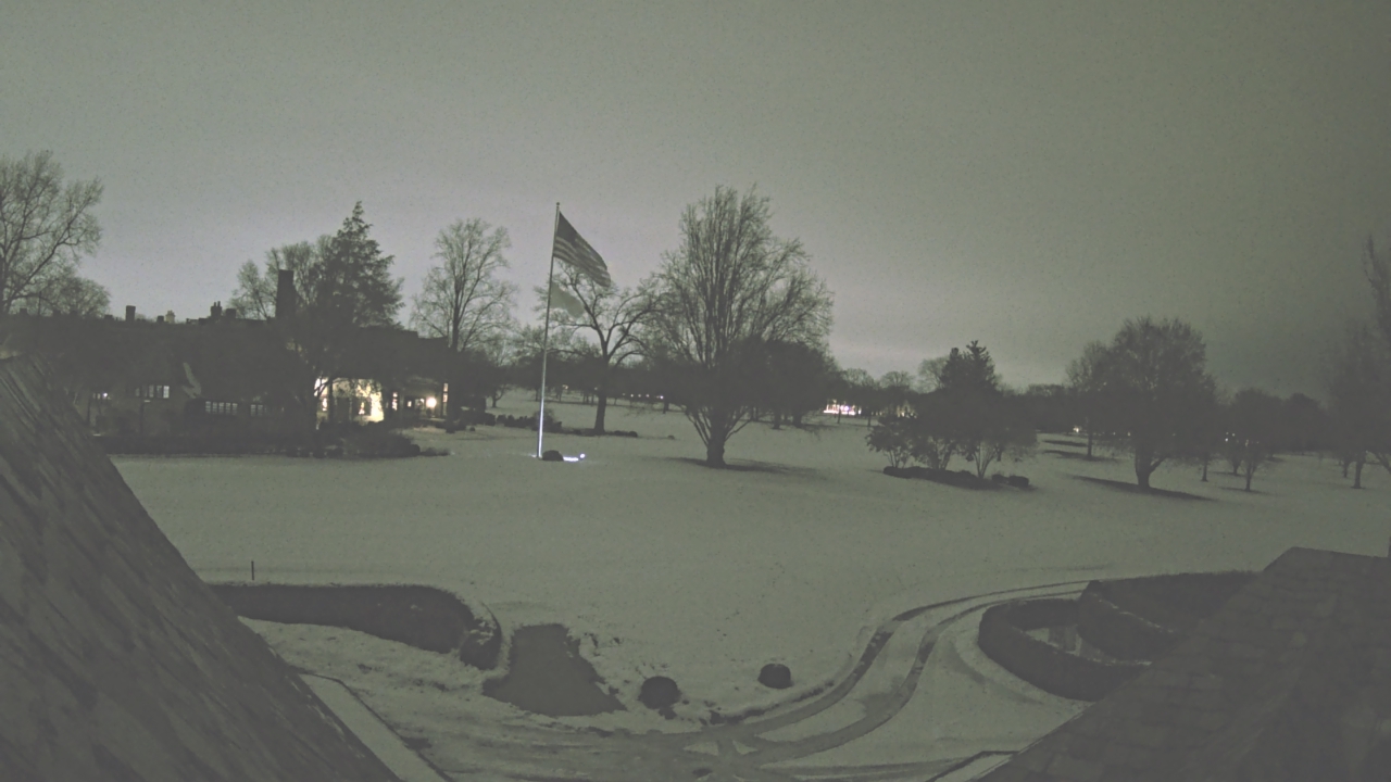 Thumbnail for current weather camera view from Country Club of Detroit in Grosse Pointe Farms, Michigan