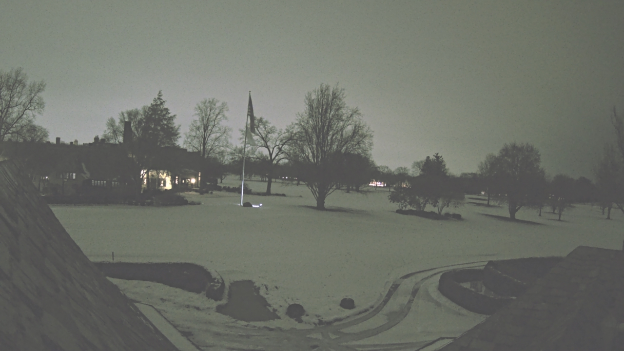 Thumbnail for current weather camera view from Country Club of Detroit in Grosse Pointe Farms, Michigan