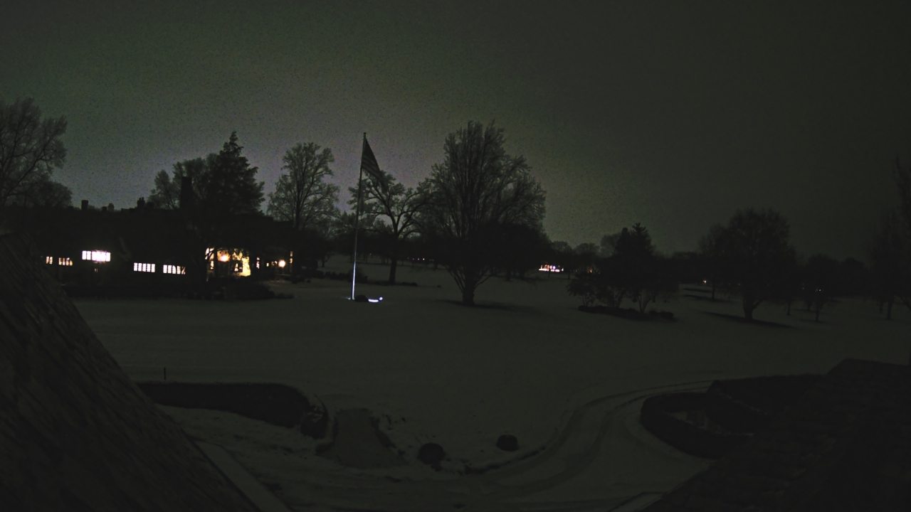 Thumbnail for current weather camera view from Country Club of Detroit in Grosse Pointe Farms, Michigan