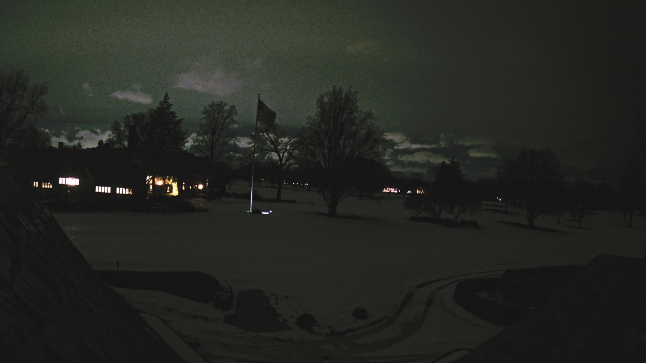 Thumbnail for current weather camera view from Country Club of Detroit in Grosse Pointe Farms, Michigan