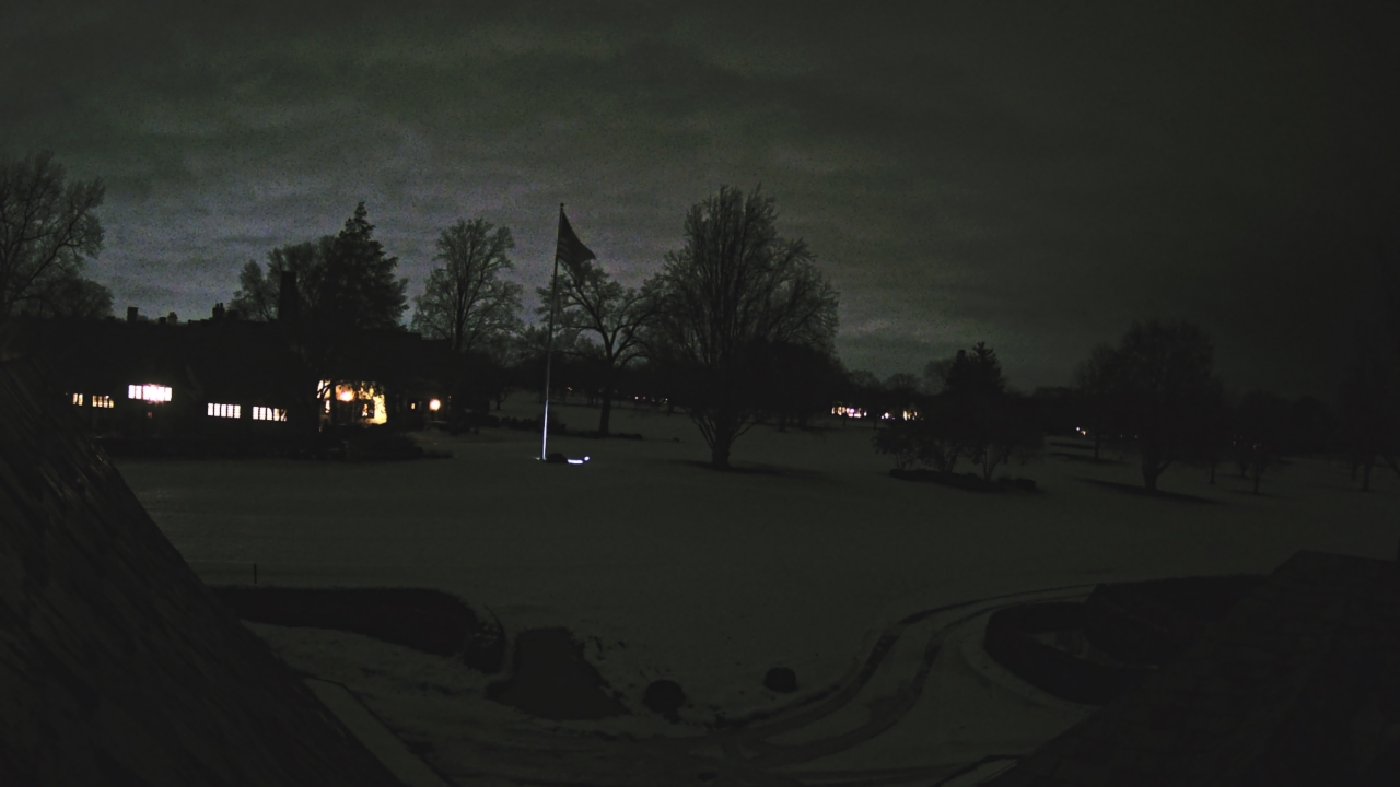 Thumbnail for current weather camera view from Country Club of Detroit in Grosse Pointe Farms, Michigan