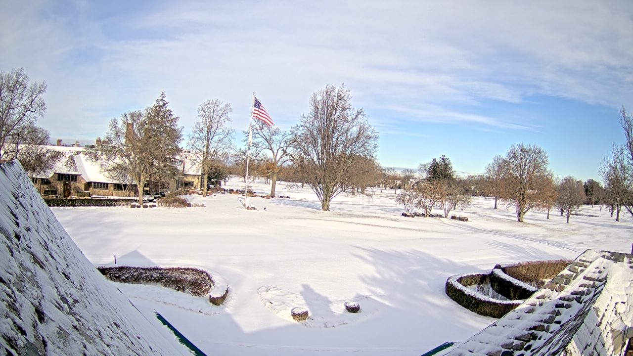 Thumbnail for current weather camera view from Country Club of Detroit in Grosse Pointe Farms, Michigan