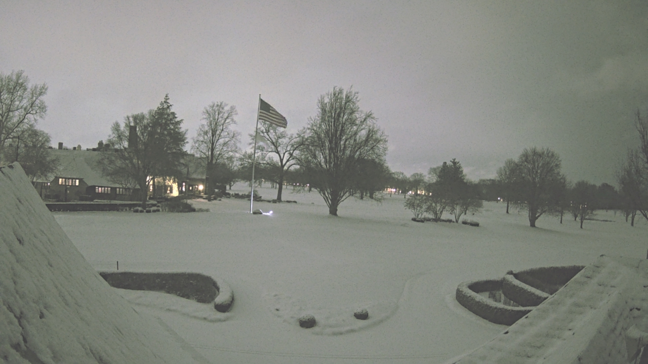 Thumbnail for current weather camera view from Country Club of Detroit in Grosse Pointe Farms, Michigan