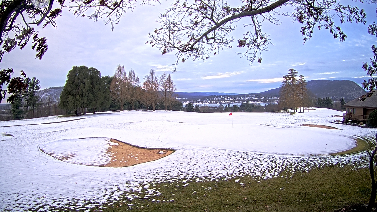 Thumbnail for current weather camera view from Country Club of Harrisburg in Harrisburg, Pennsylvania