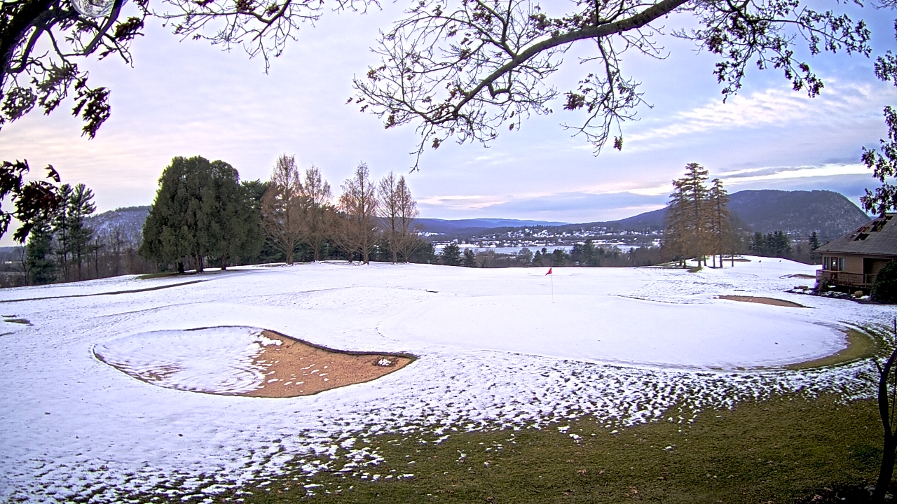 Thumbnail for current weather camera view from Country Club of Harrisburg in Harrisburg, Pennsylvania