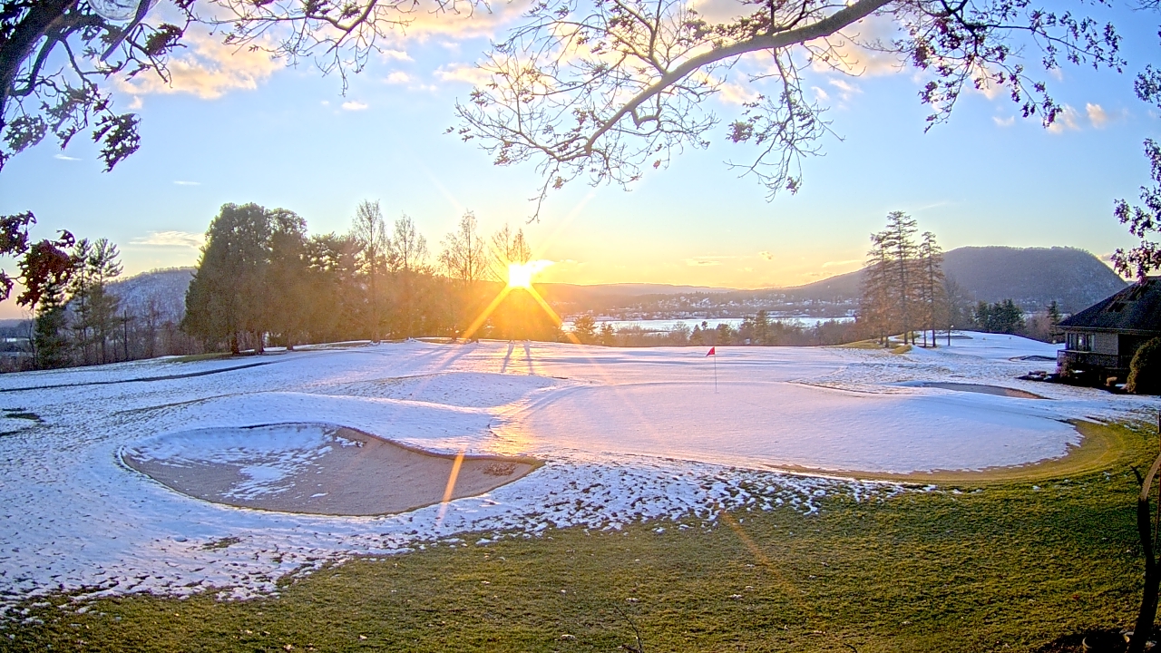 Thumbnail for current weather camera view from Country Club of Harrisburg in Harrisburg, Pennsylvania
