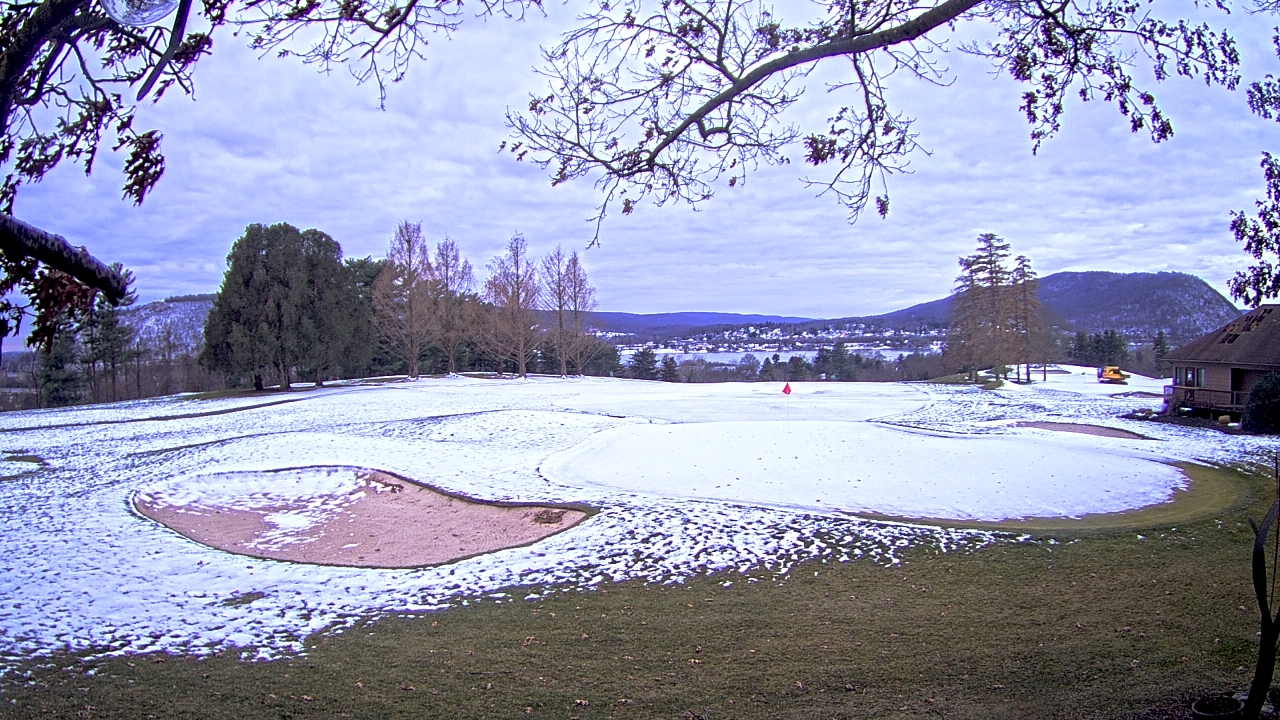 Thumbnail for current weather camera view from Country Club of Harrisburg in Harrisburg, Pennsylvania