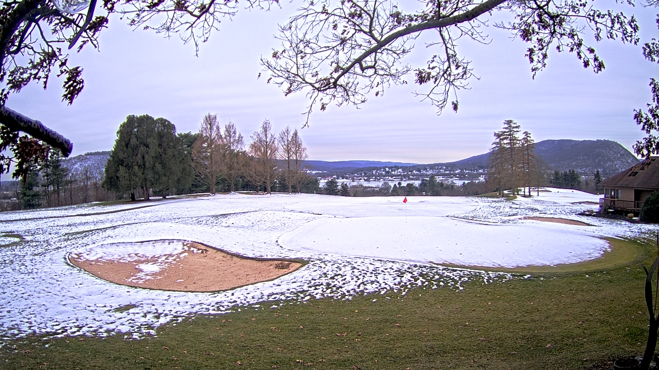 Thumbnail for current weather camera view from Country Club of Harrisburg in Harrisburg, Pennsylvania