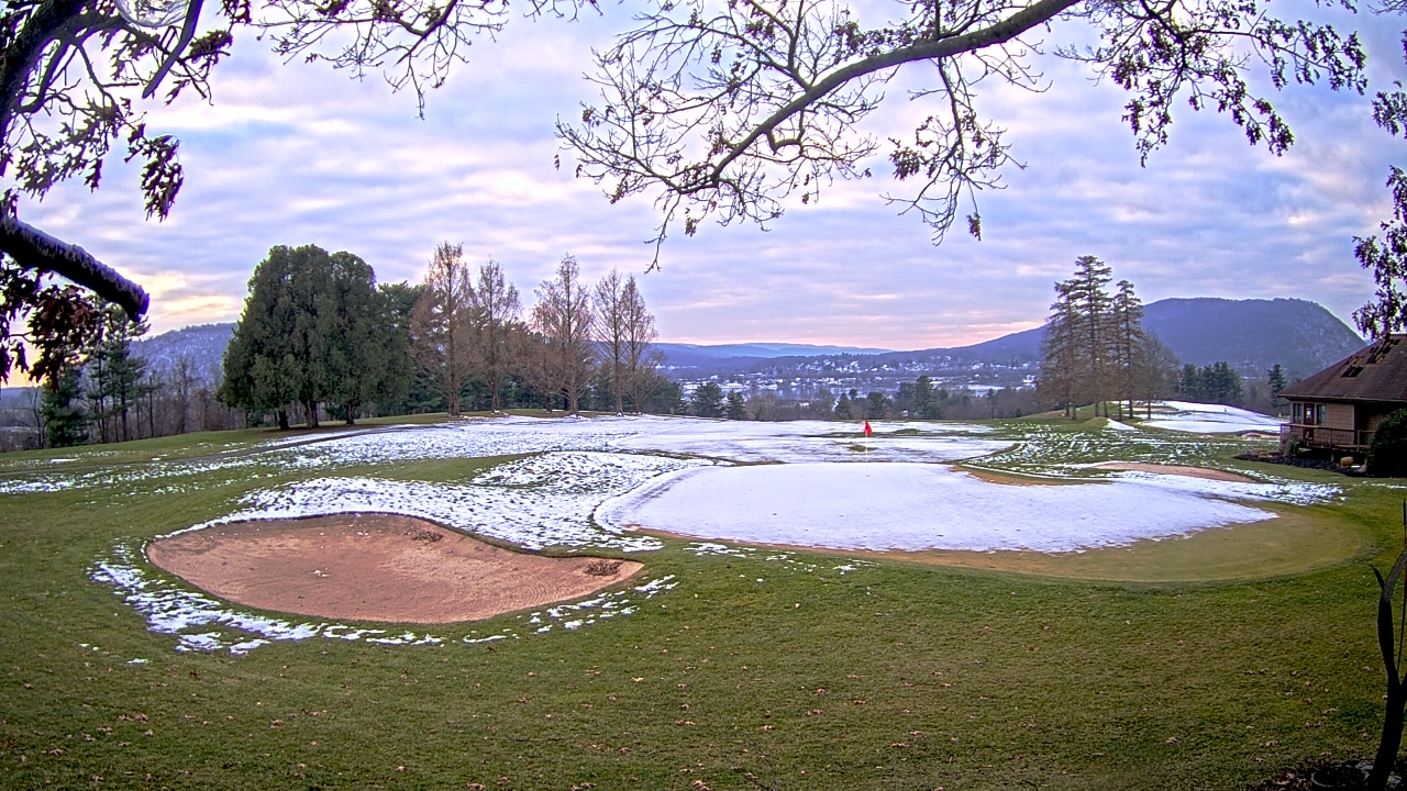 Thumbnail for current weather camera view from Country Club of Harrisburg in Harrisburg, Pennsylvania