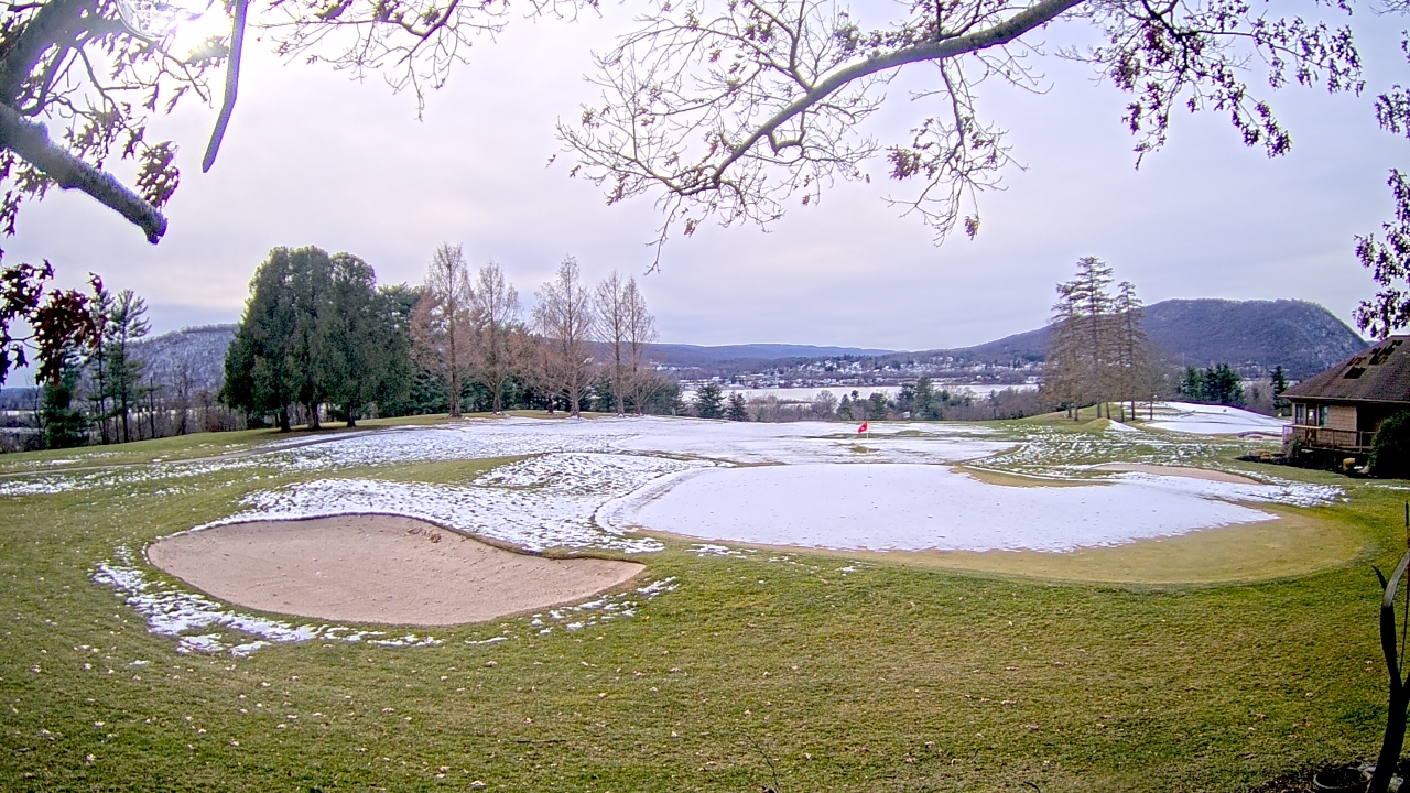 Thumbnail for current weather camera view from Country Club of Harrisburg in Harrisburg, Pennsylvania