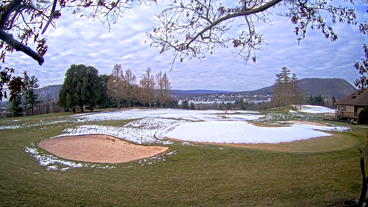 Thumbnail for current weather camera view from Country Club of Harrisburg in Harrisburg, Pennsylvania