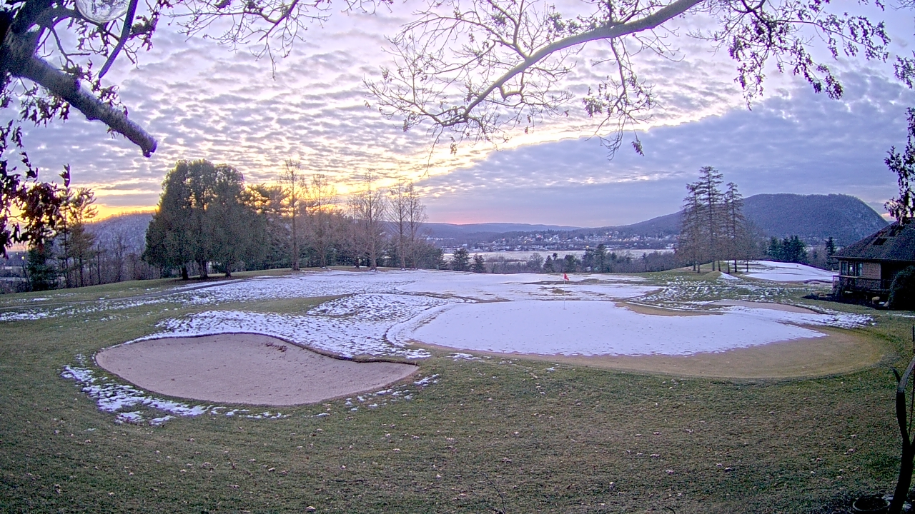 Thumbnail for current weather camera view from Country Club of Harrisburg in Harrisburg, Pennsylvania