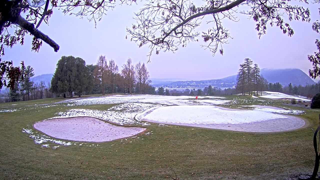 Thumbnail for current weather camera view from Country Club of Harrisburg in Harrisburg, Pennsylvania